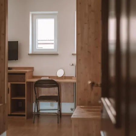 Leda Am Eck バート・ウィーゼ