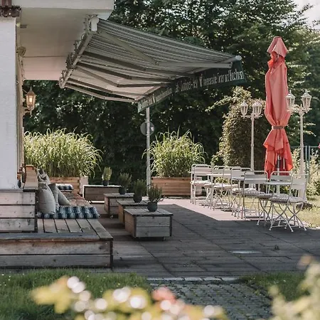 Leda Am Eck バート・ウィーゼ