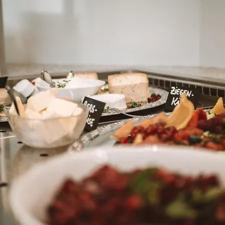 Leda Am Eck Отель *