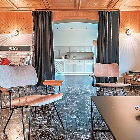 Leda Am Eck Hotel